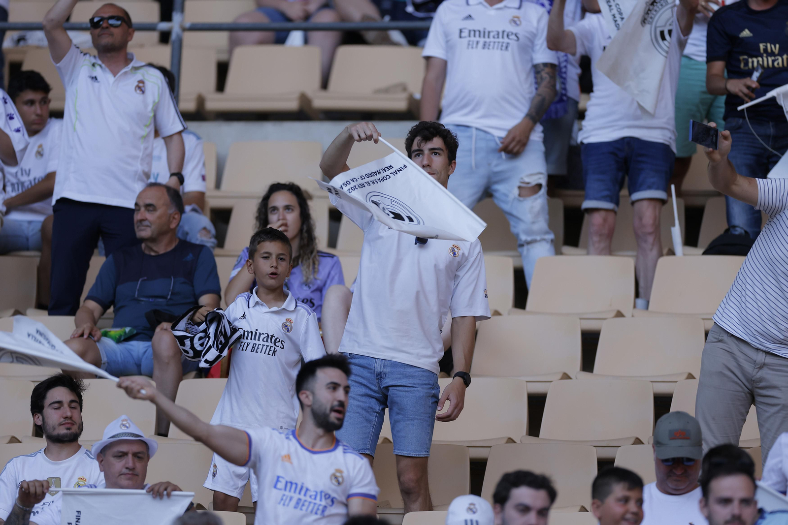 Búscate en las fotos de la final de la Copa del Rey entre el Madrid y el Osasuna