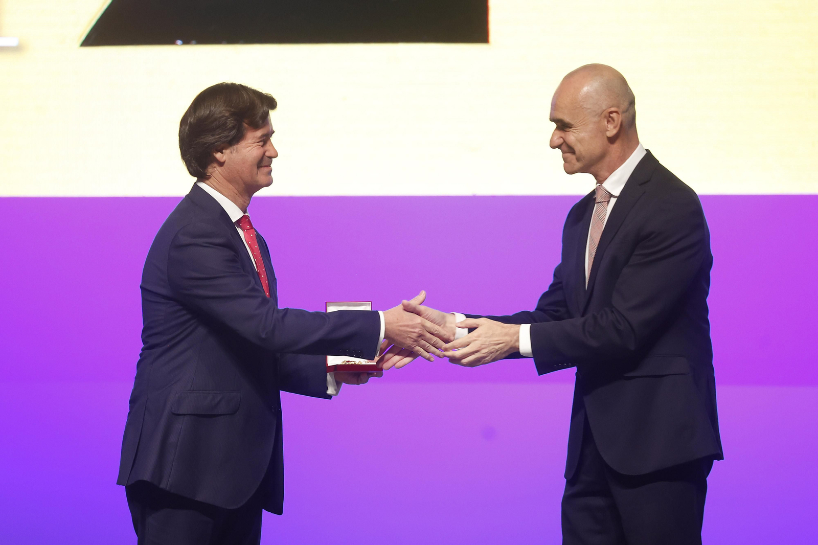 Las imágenes de la entrega de las medallas de la ciudad