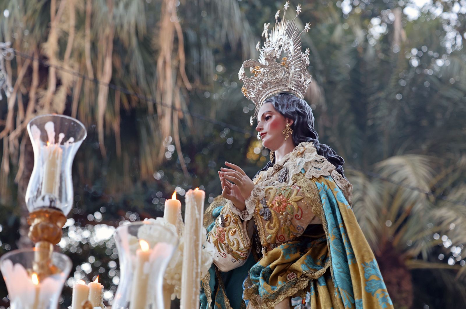 Imágenes del domingo 8 de diciembre en Huelva