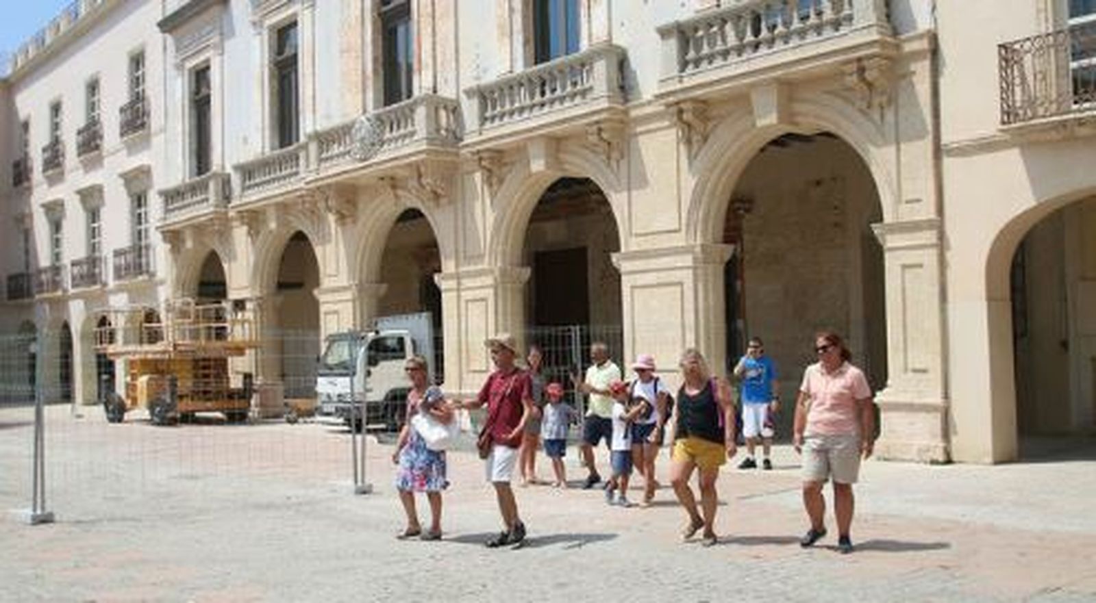 Obras en la Plaza Vieja de Almería.