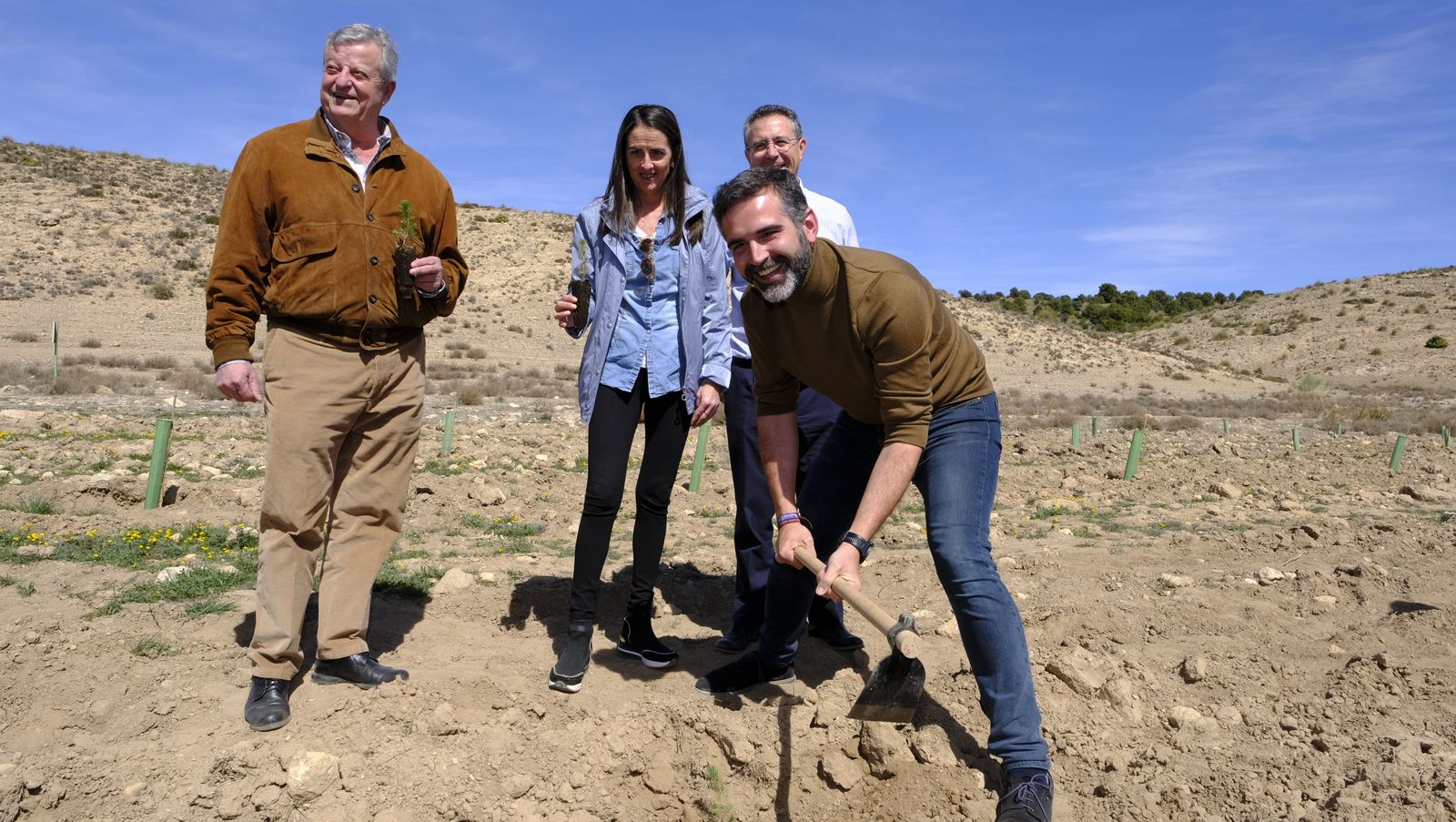 Cajamar pone 'la primera planta' para la reforestación de Sierra María-Los Vélez