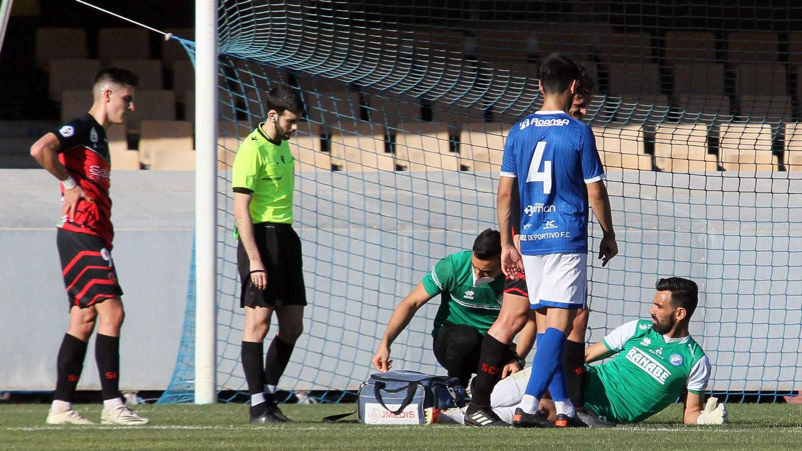 Imágenes del Xerez DFC contra Salerm Puente Genil en Chapín