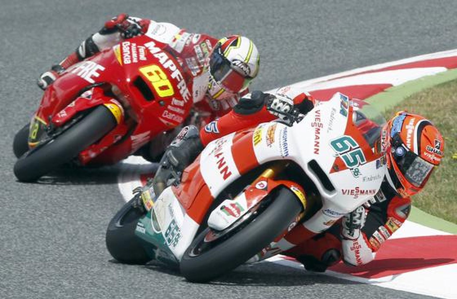 Bradl aumenta su tiranía en Moto2. / EFE