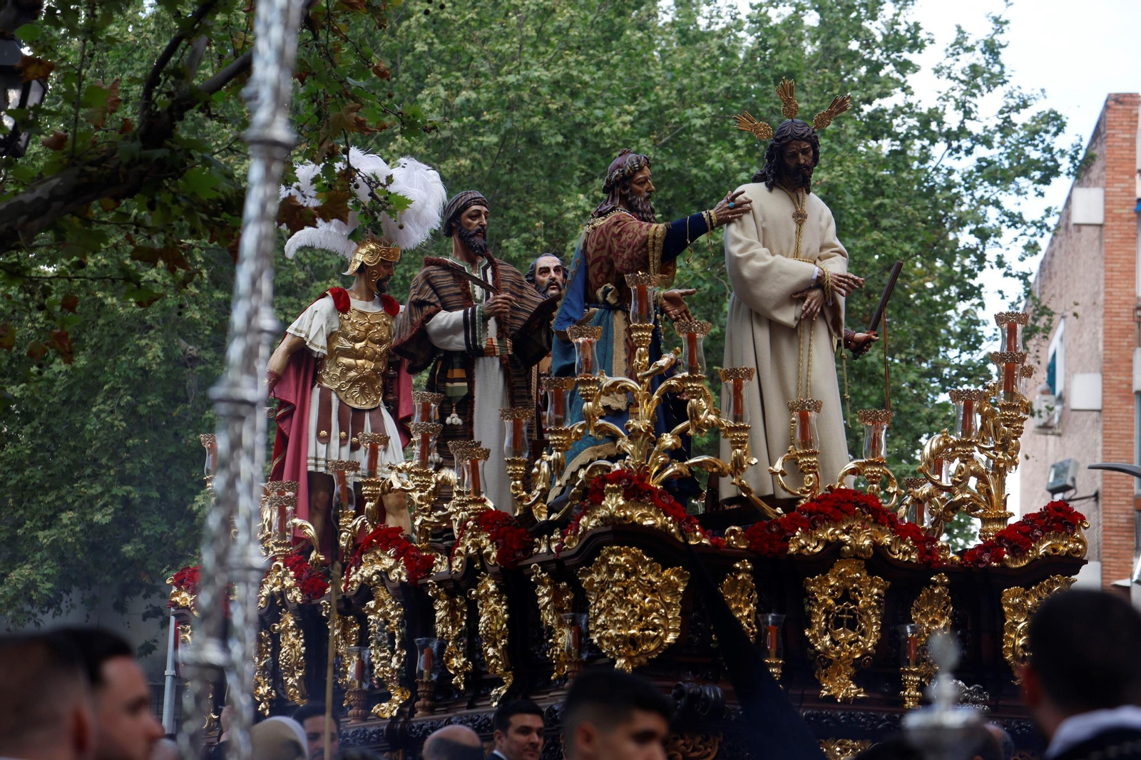 La procesión del Amor en este Domingo de Ramos de Córdoba, en imágenes