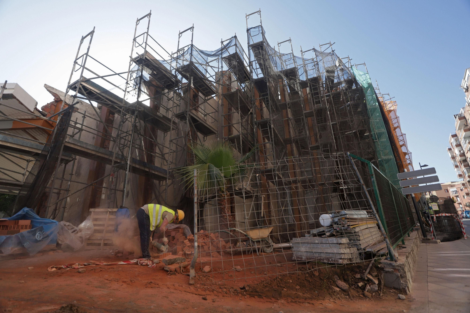 Inauguración, decadencia y resurgir del edificio de la Escuela de Arte de Algeciras