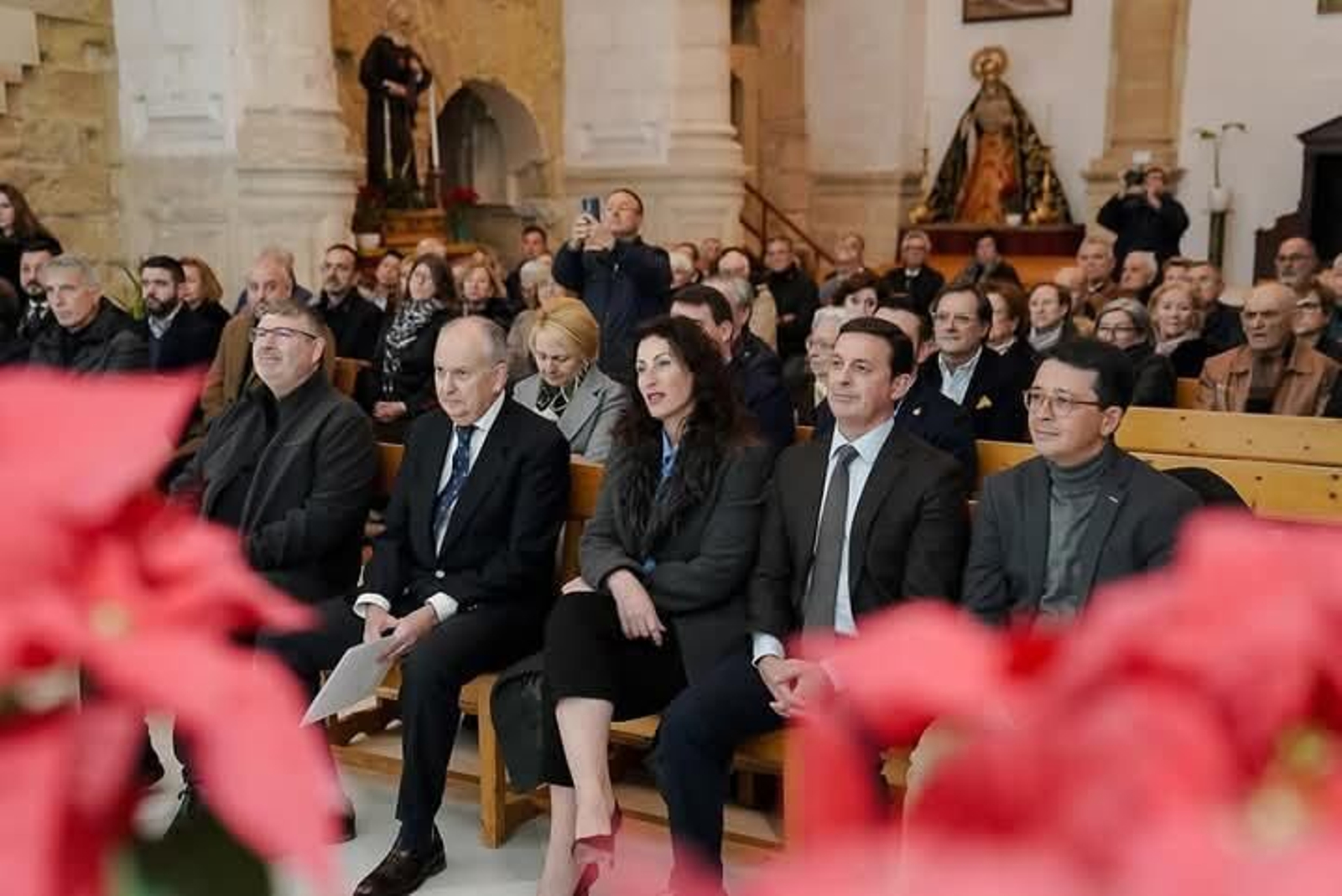 Pregón de Luis Columna a San Antón, en imágenes