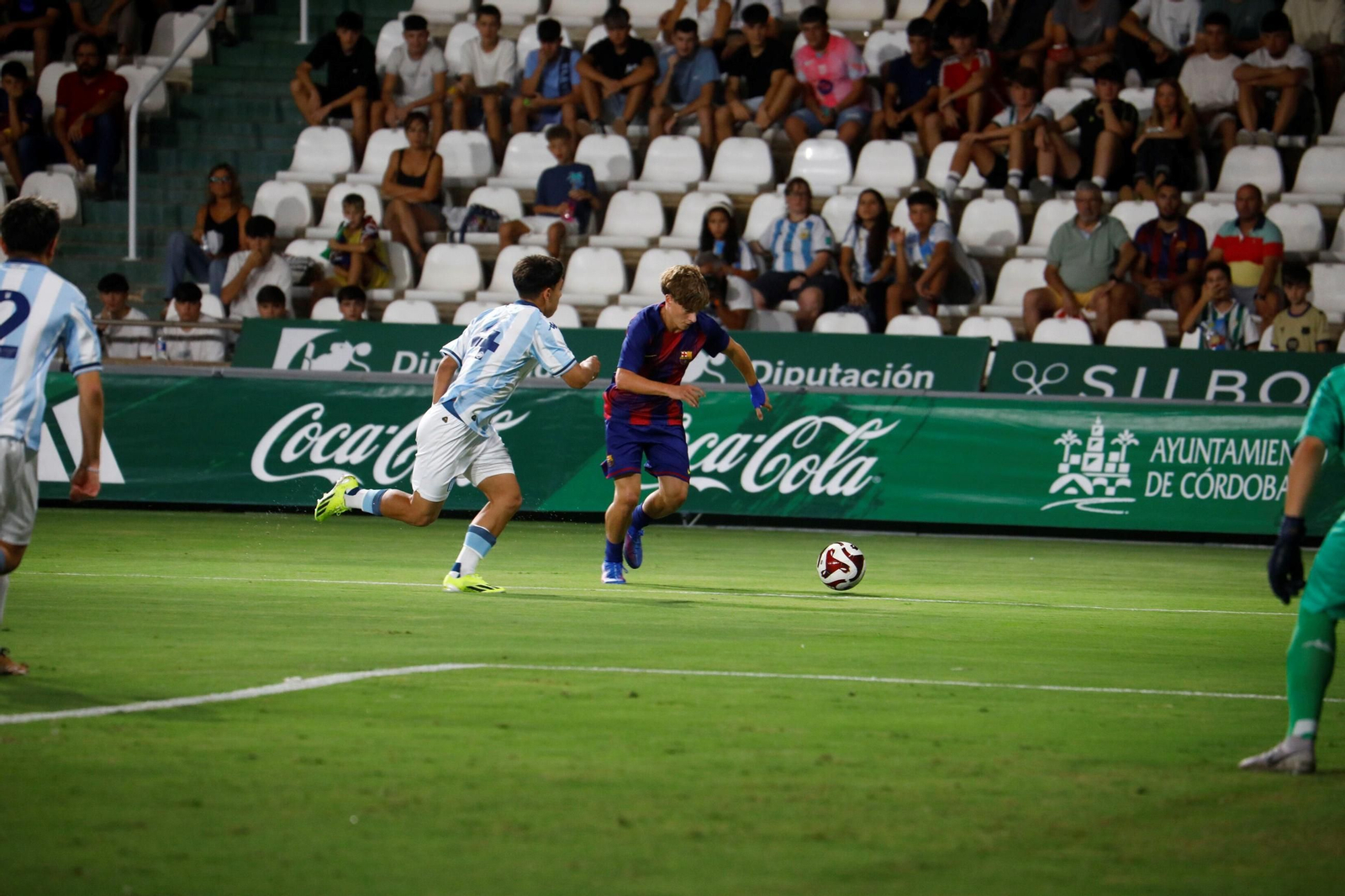 Las mejores fotos del Barcelona - Racing Club de la final del Mundial de Clubes juvenil en El Arcángel