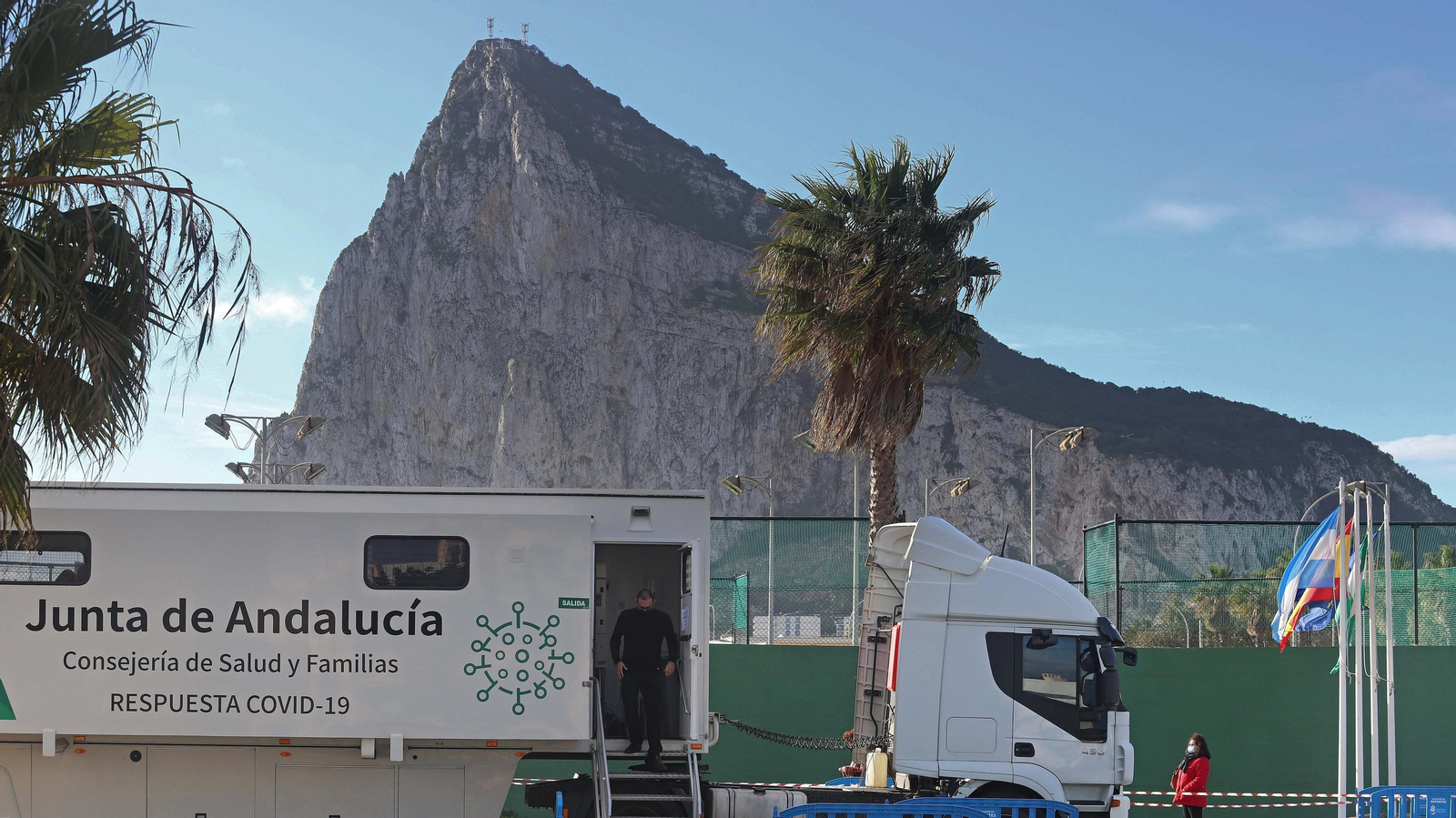 Cribados masivos en La Línea
