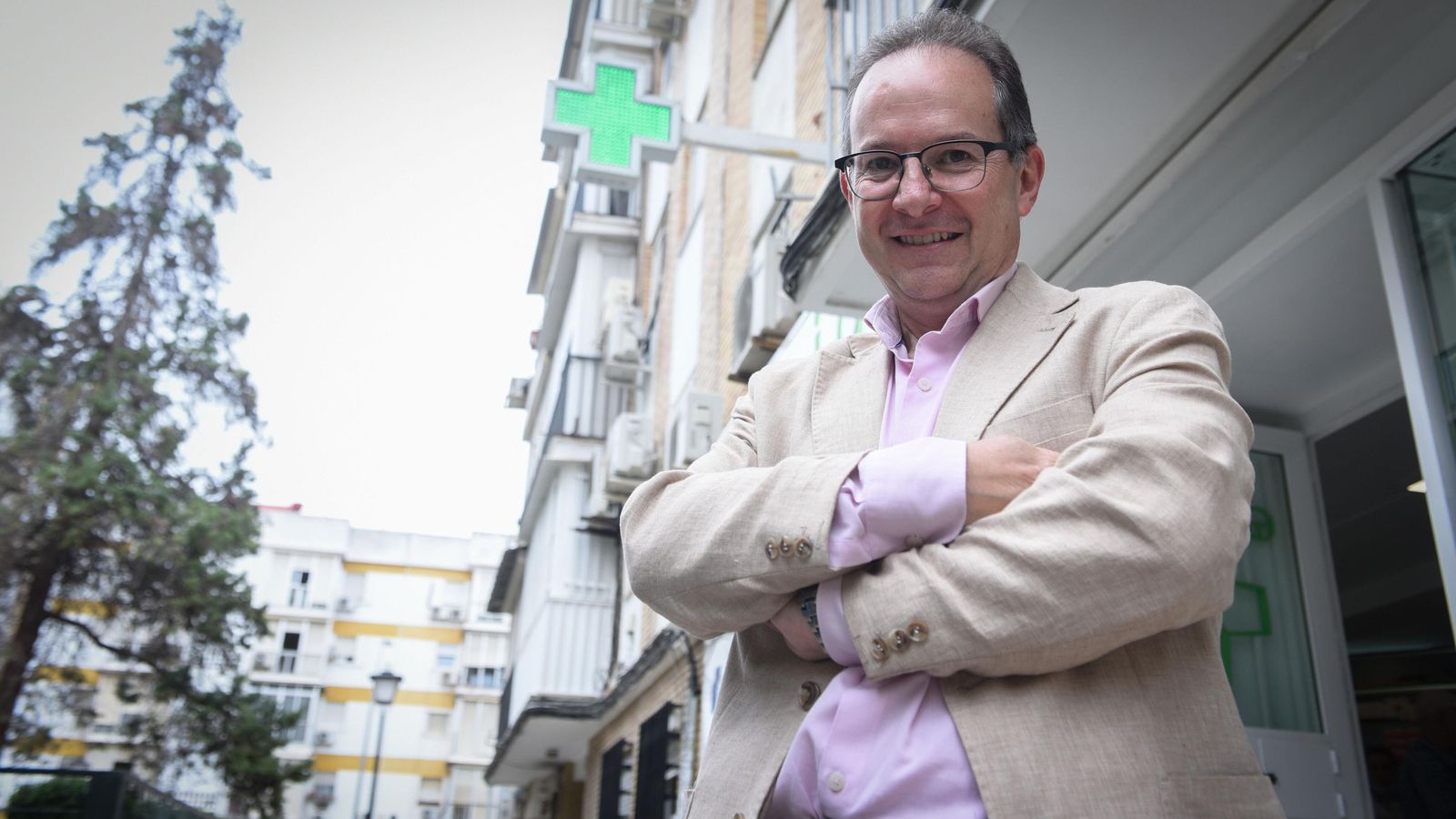 El candidato a presidir el Colegio de Farmacéuticos de Sevilla, Juan Pedro Vaquero.