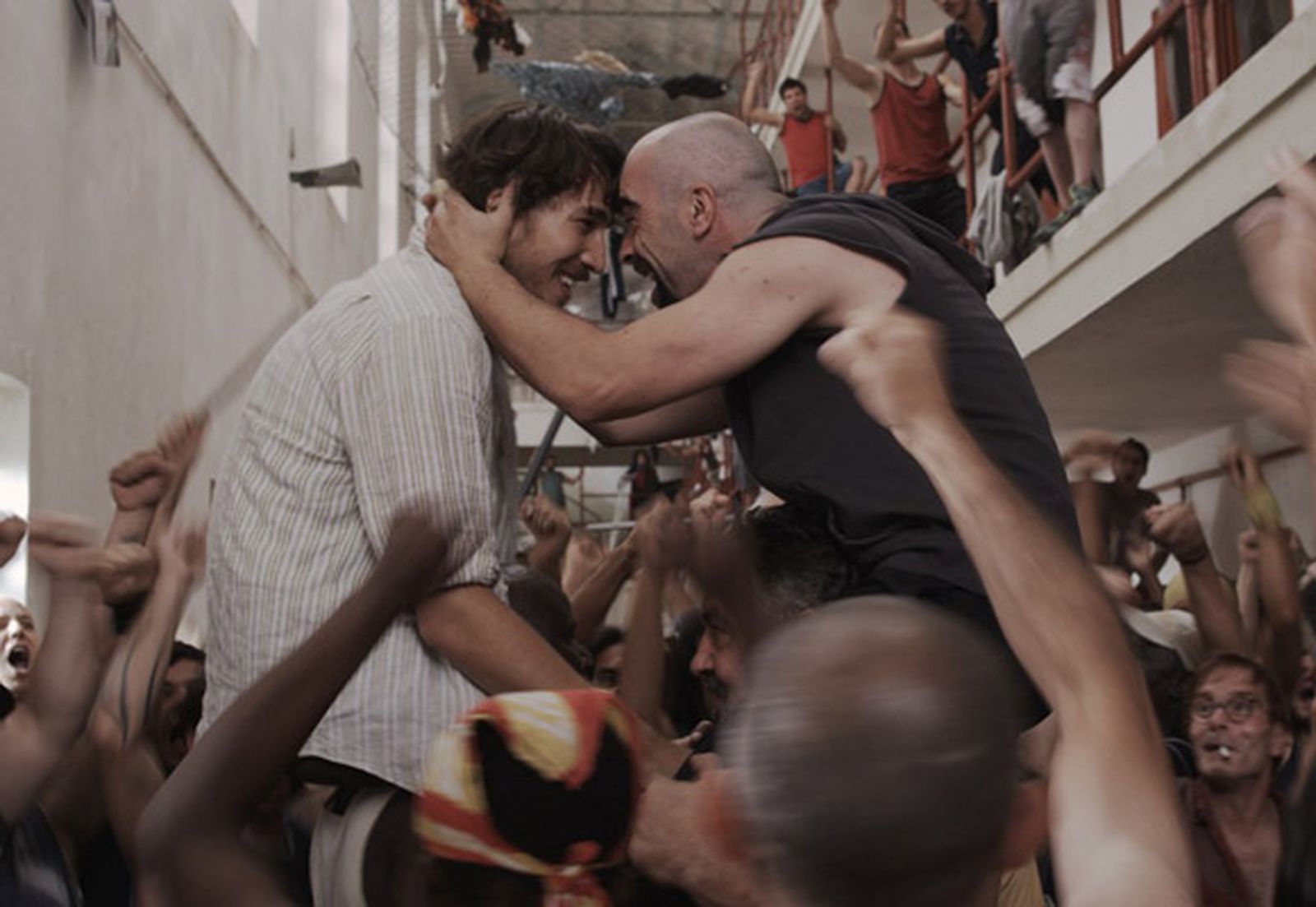 Almodóvar, Monzón y Trueba, precandidatos a los Globos de Oro