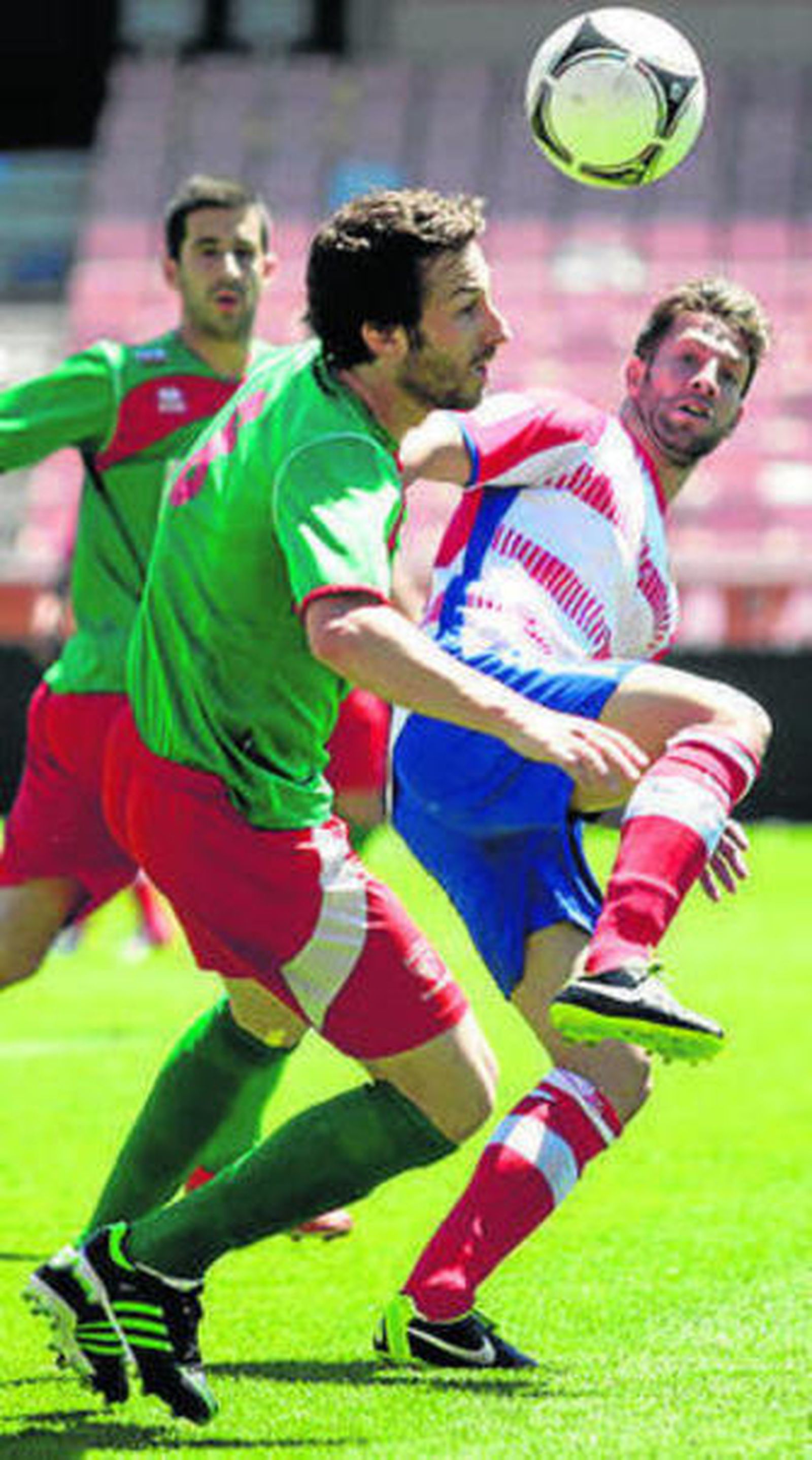 El Granada B ante el Trival.