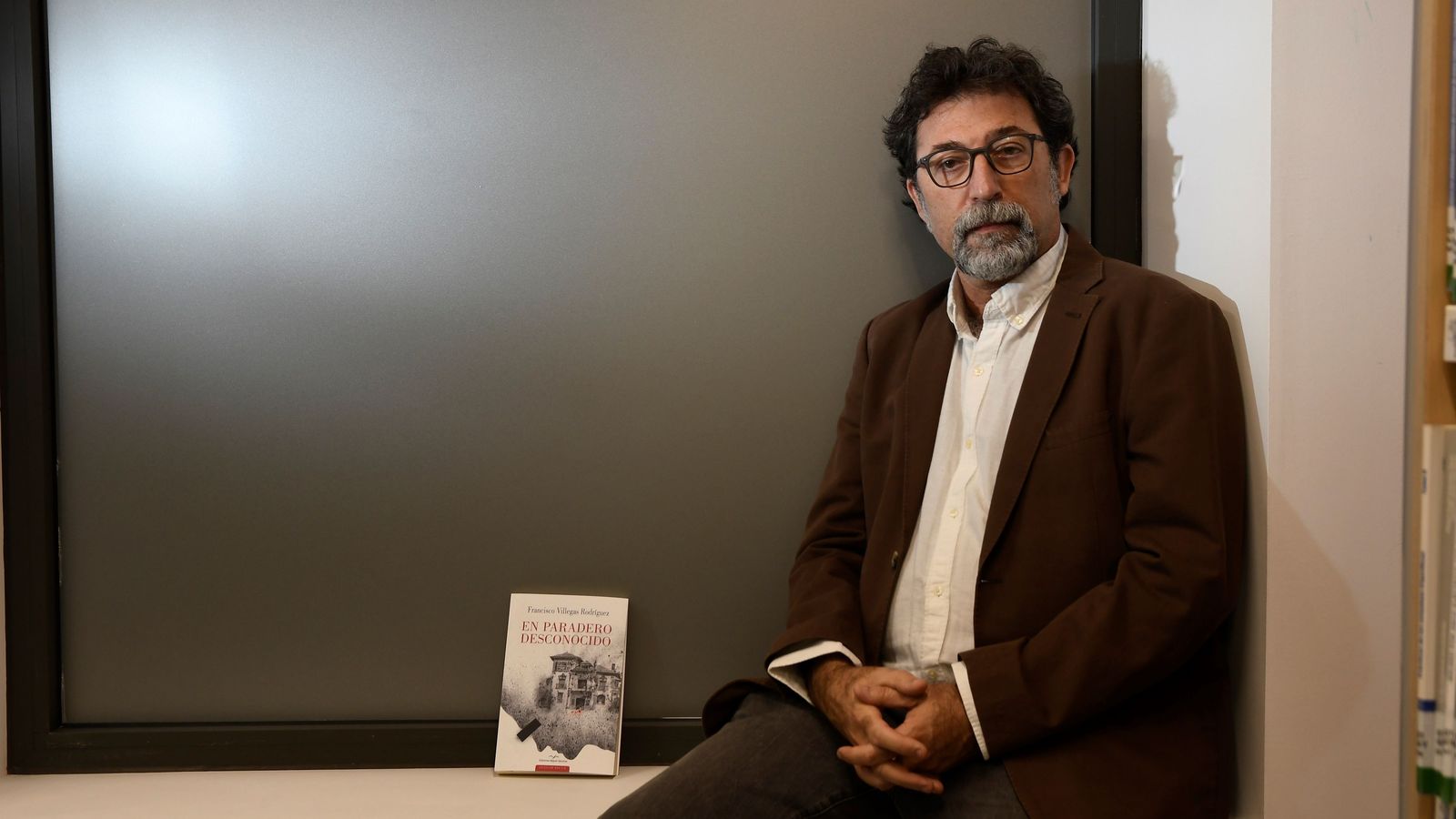 'En paradero desconocido' es la nueva novela del traumatólogo Francisco Villegas.