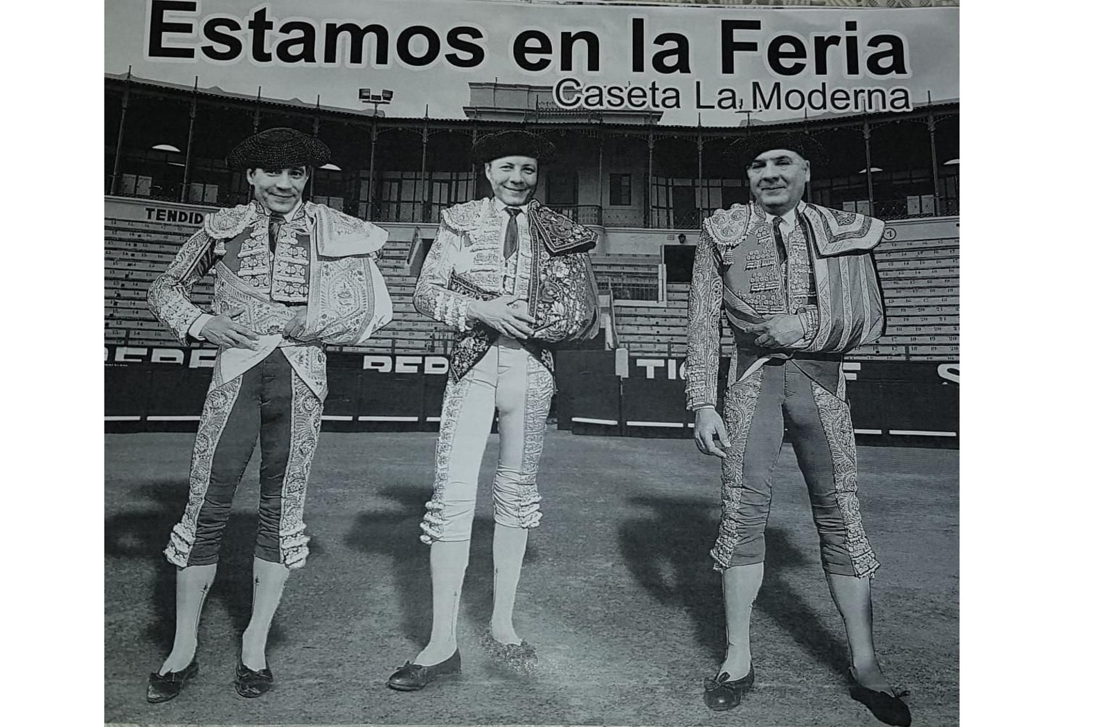 Fotogalería de los avisos de La Moderna a sus clientes