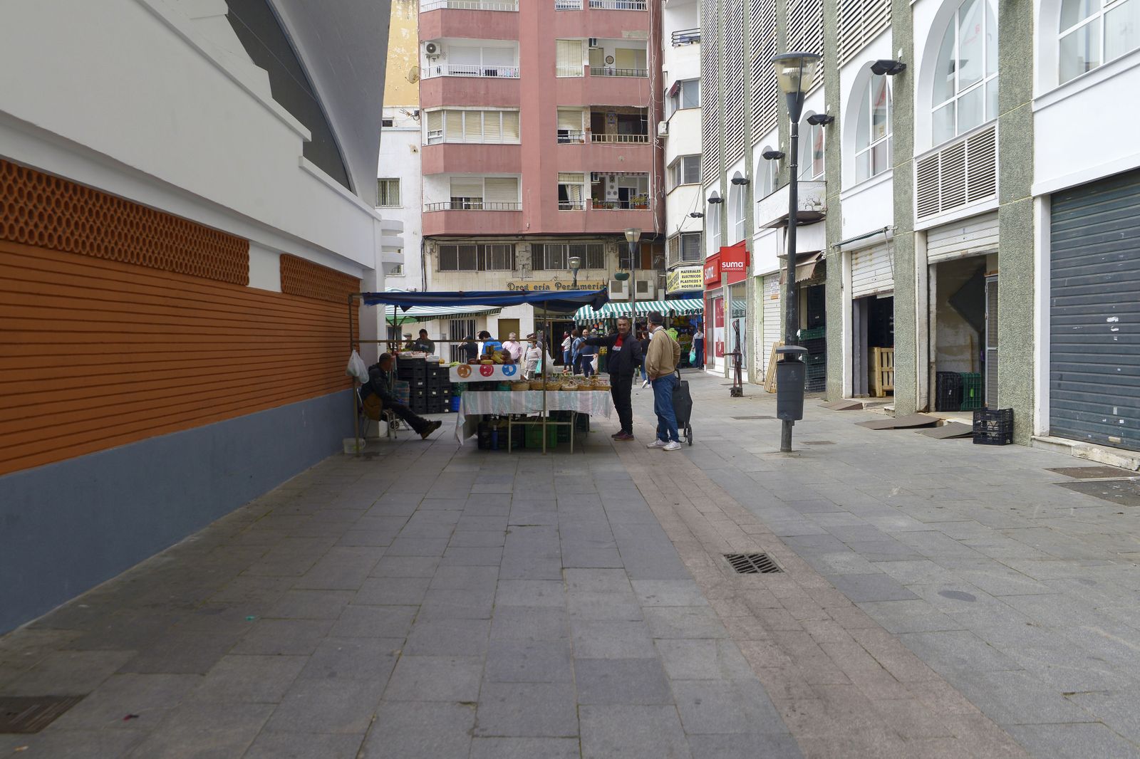 Fotos de los mercados de la comarca en cuarentena