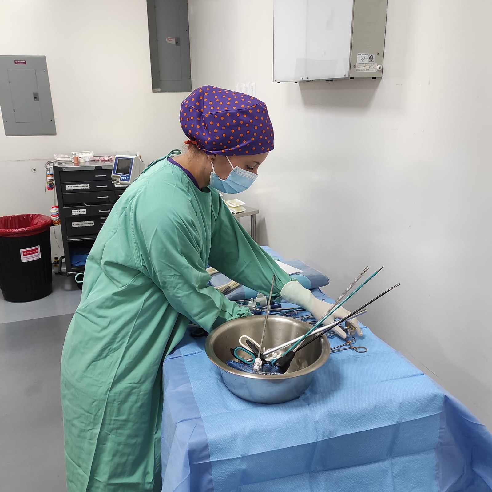 La enfermera Emilia Priego en Guatemala, de la mano de la ONG Quesada solidaria