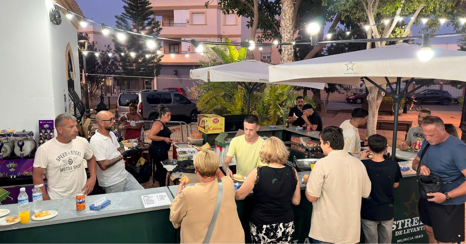 Fiestas del barrio de La Lustra.