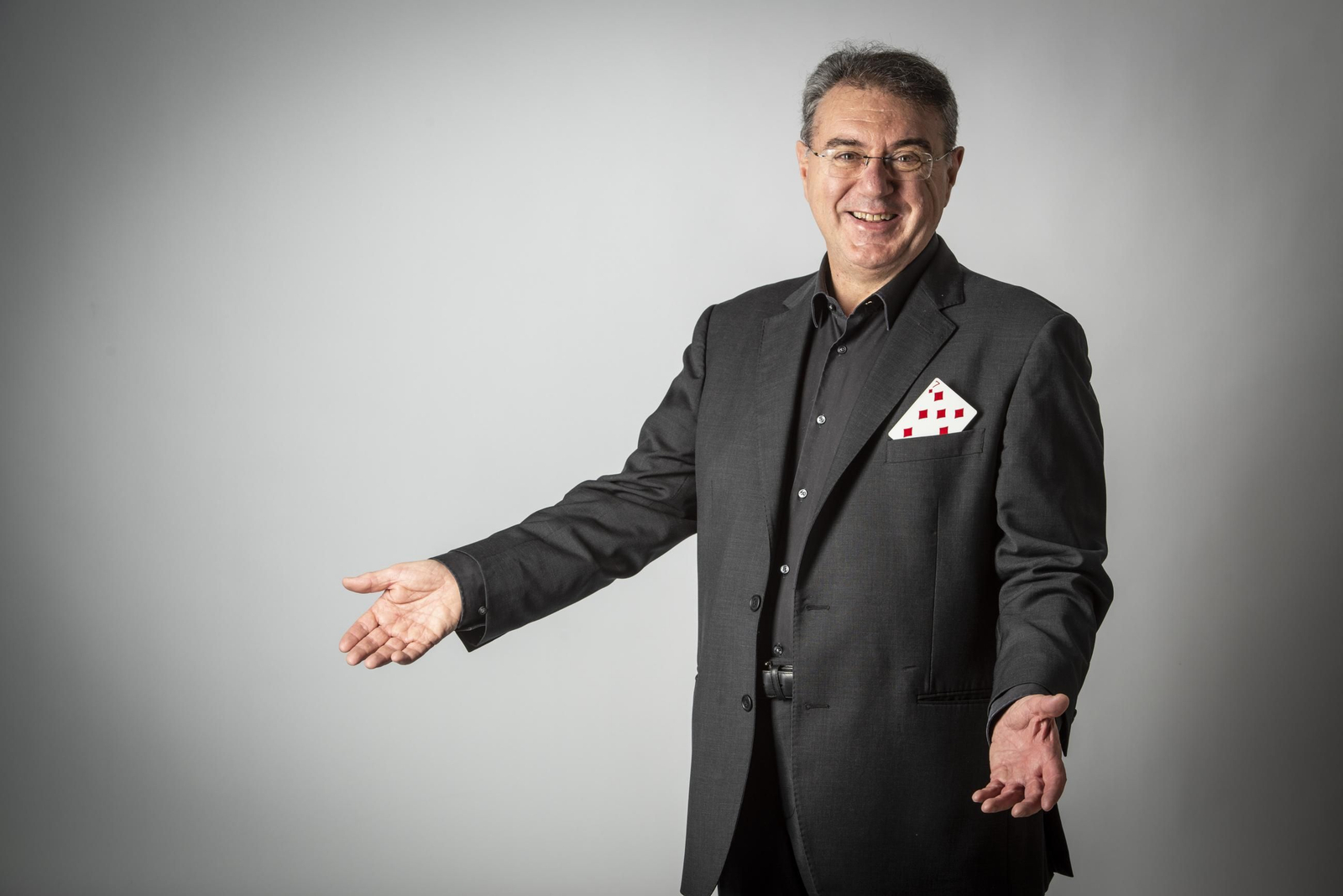 El ilusionista Aurelio Paviato actuará en el Hocus Pocus el domingo 17 de noviembre.