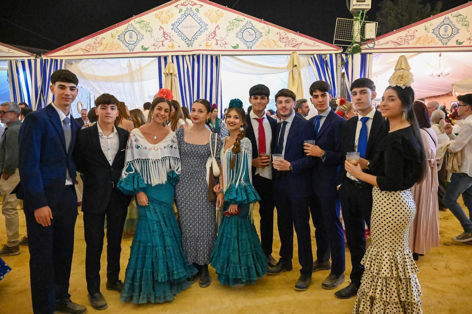 Imágenes del ambiente del ambiente de la noche del sábado en la Feria de Otoño y del Caballo 2025 de Huelva