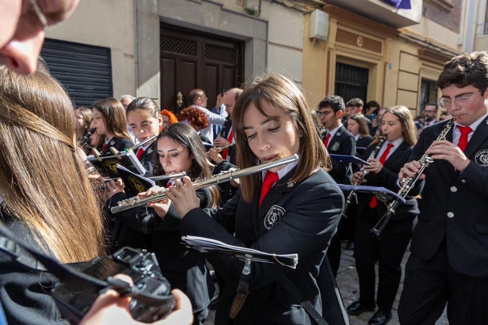 Los jiennenses arropan a las tres cofradías de la tarde en un Domingo de Ramos más caluroso de lo esperado (I)