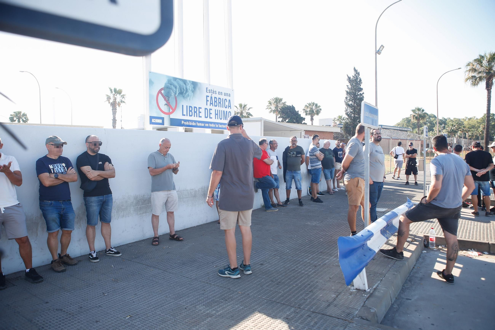 Fotos de la jornada del jueves de la huelga del metal en el Campo de Gibraltar