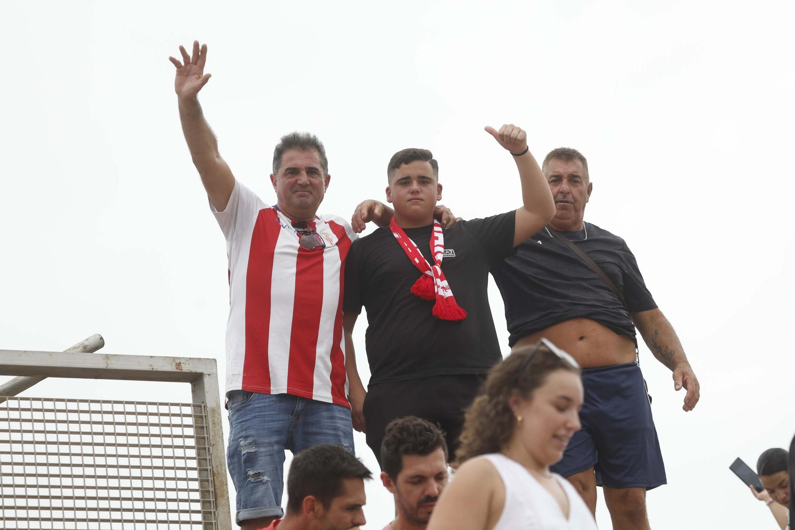 Búscate en las fotos del Algeciras - Marbella en el Nuevo Mirador