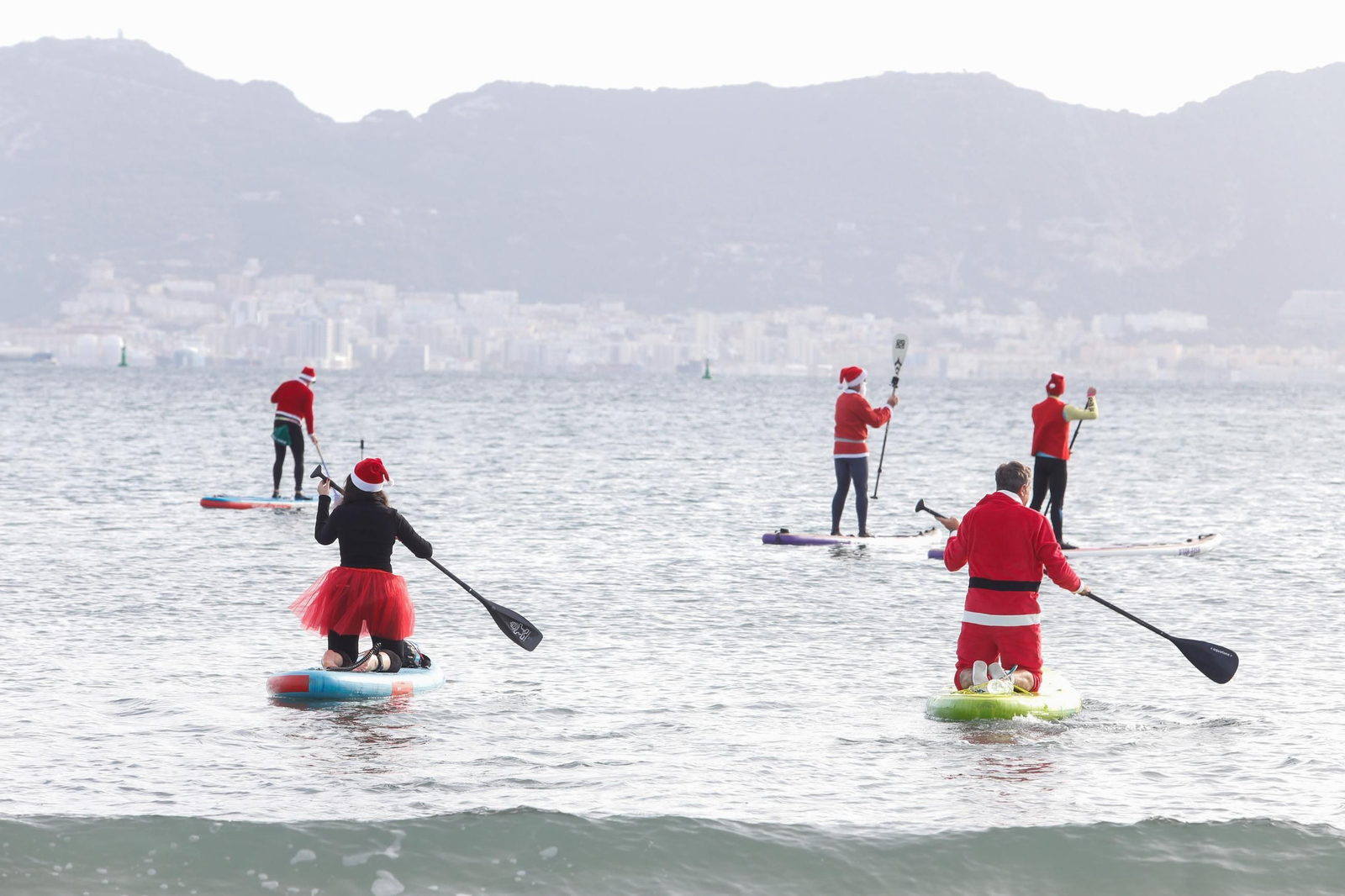 Las fotos de la VI Gran Remada Solidaria de Barrio Vivo de Algeciras