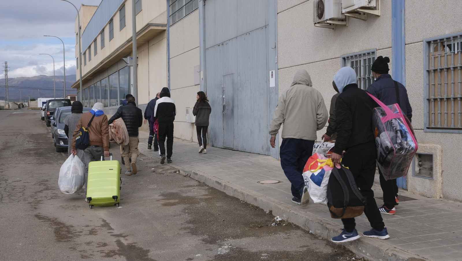 Imágenes del desalojo del asentamiento chabolista 'El Walili', en Níjar