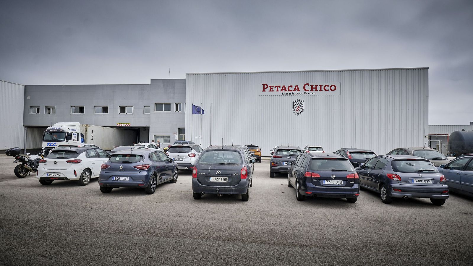 Instalaciones de Petaca Chico en el interior de la Zona Franca de Cádiz antes de la remodelación de sus naves
