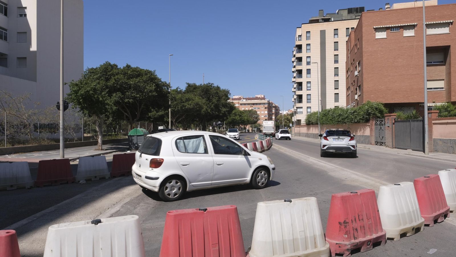 Corte de la Avenida de Montserrat por las obras del soterramiento del AVE, en imágenes