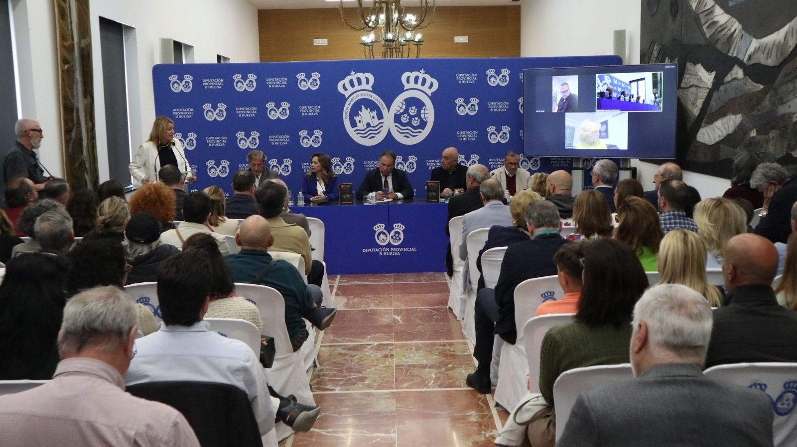 Presentación del libro `Ovalle, reportero gráfico´ en imágenes