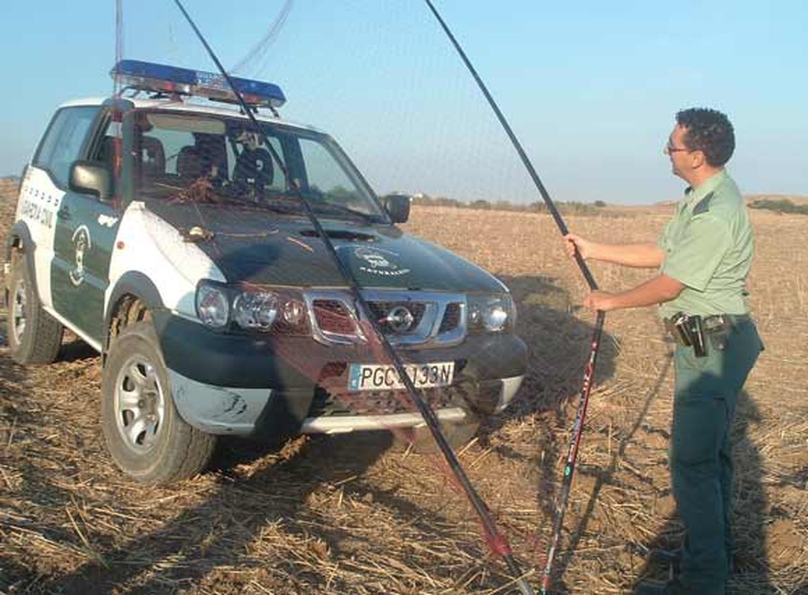 Dos detenidos por cazar perdices por la noche con medios prohibidos