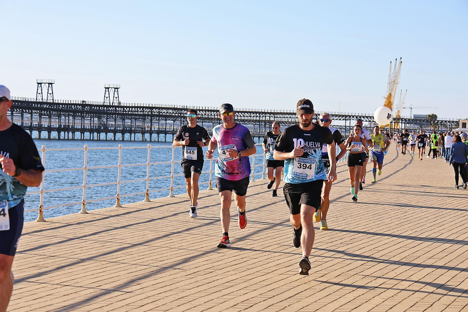 Imágenes de la 10K Huelva Avatel Telecom 'Puerta del Descubrimiento'