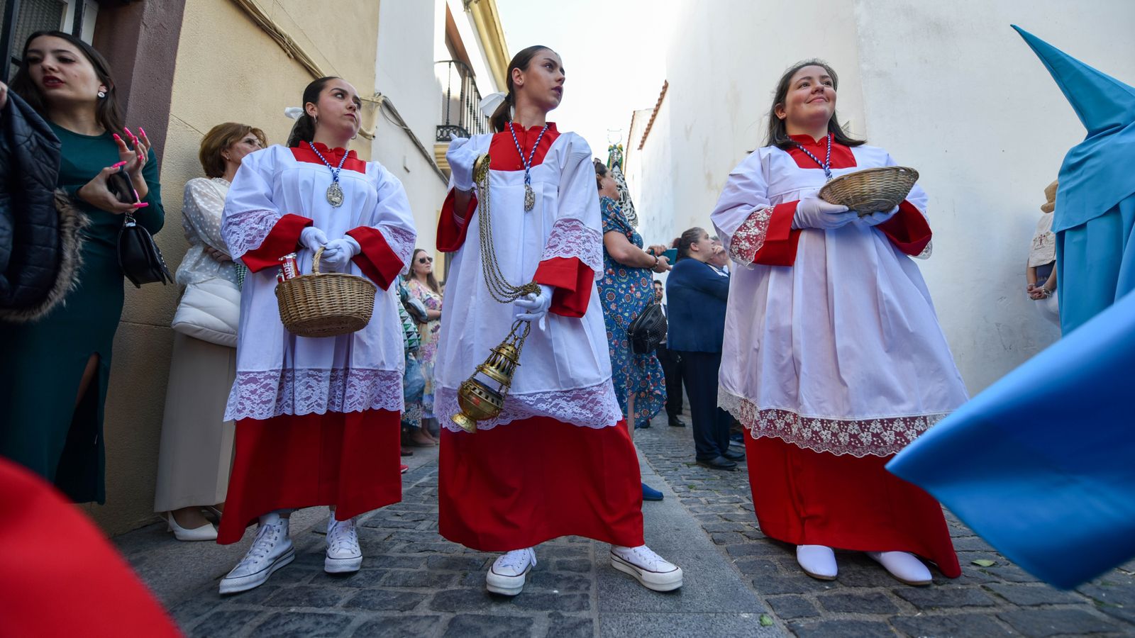 Fotos del Domingo de Ramos en Los Barrios: Borriquita y María Santisima de la Estrella