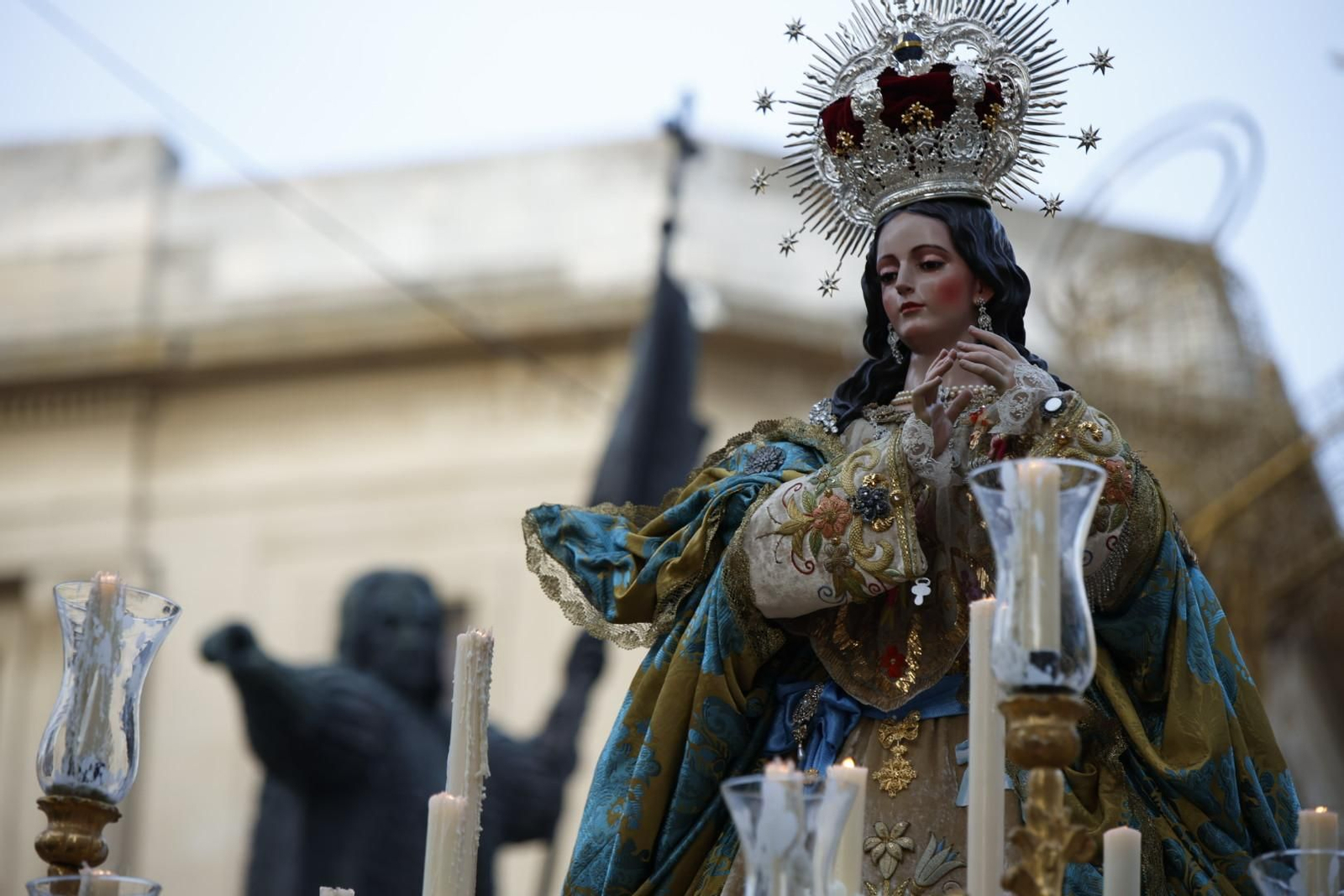 Imágenes de la procesión de la Virgen de la Inmaculada en Huelva