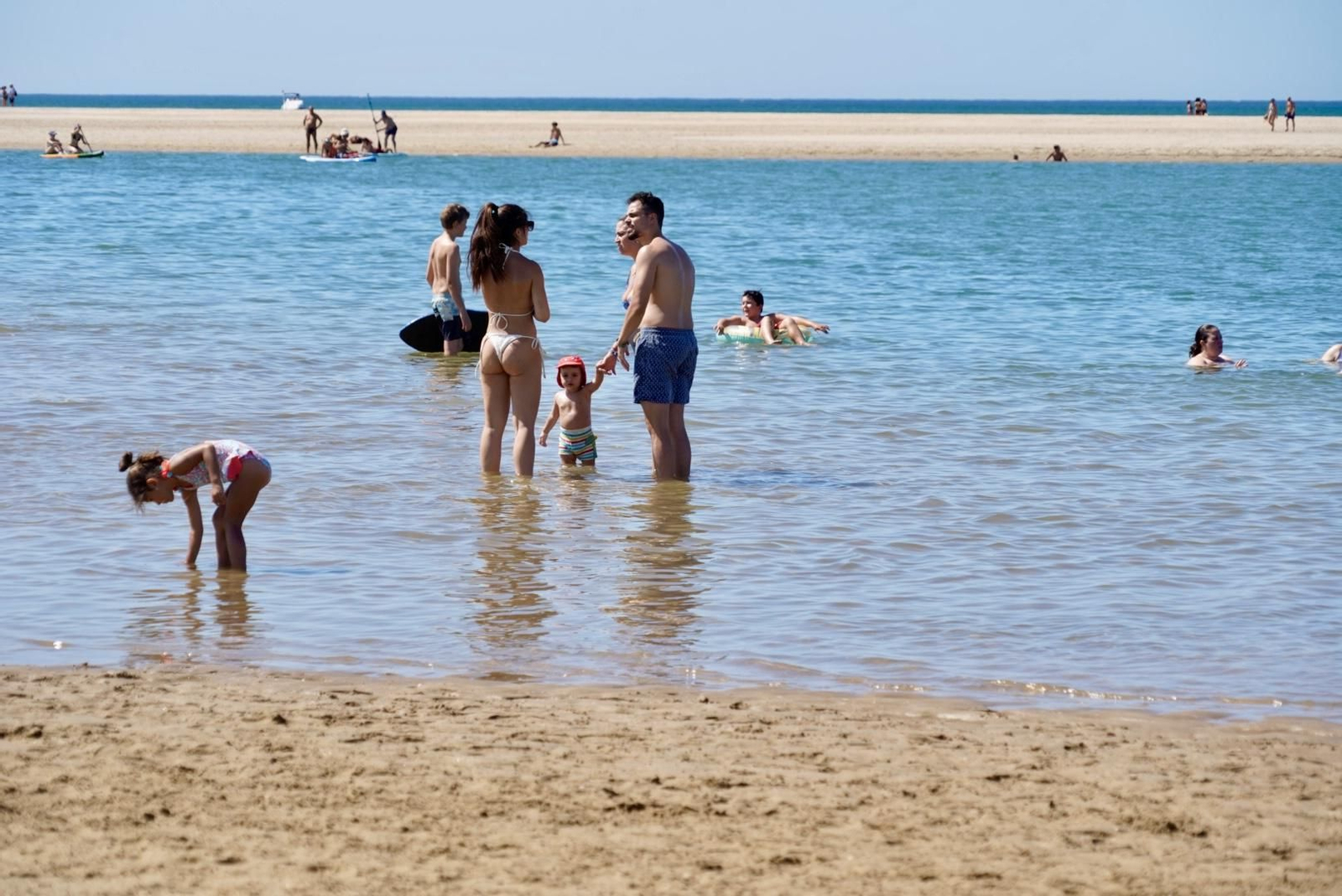 La mañana del sábado en la nueva playa de El Portil