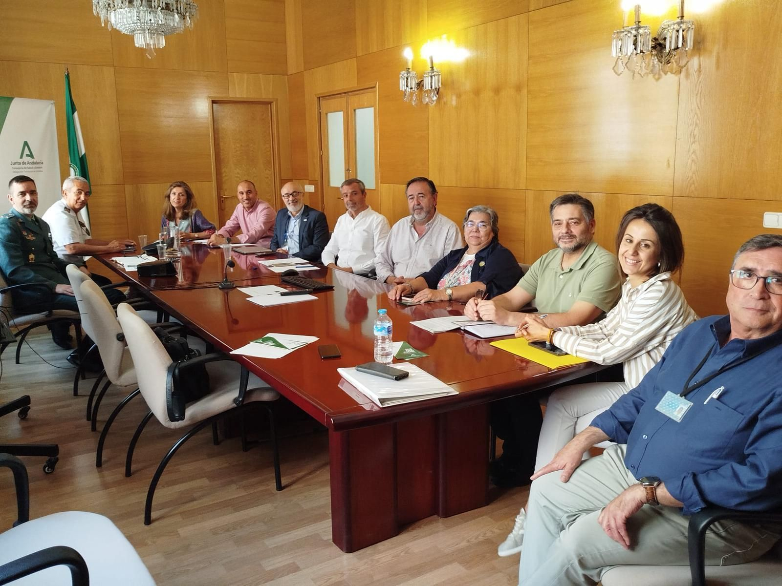 Asistentes a la comisión contra las agresiones de Córdoba.