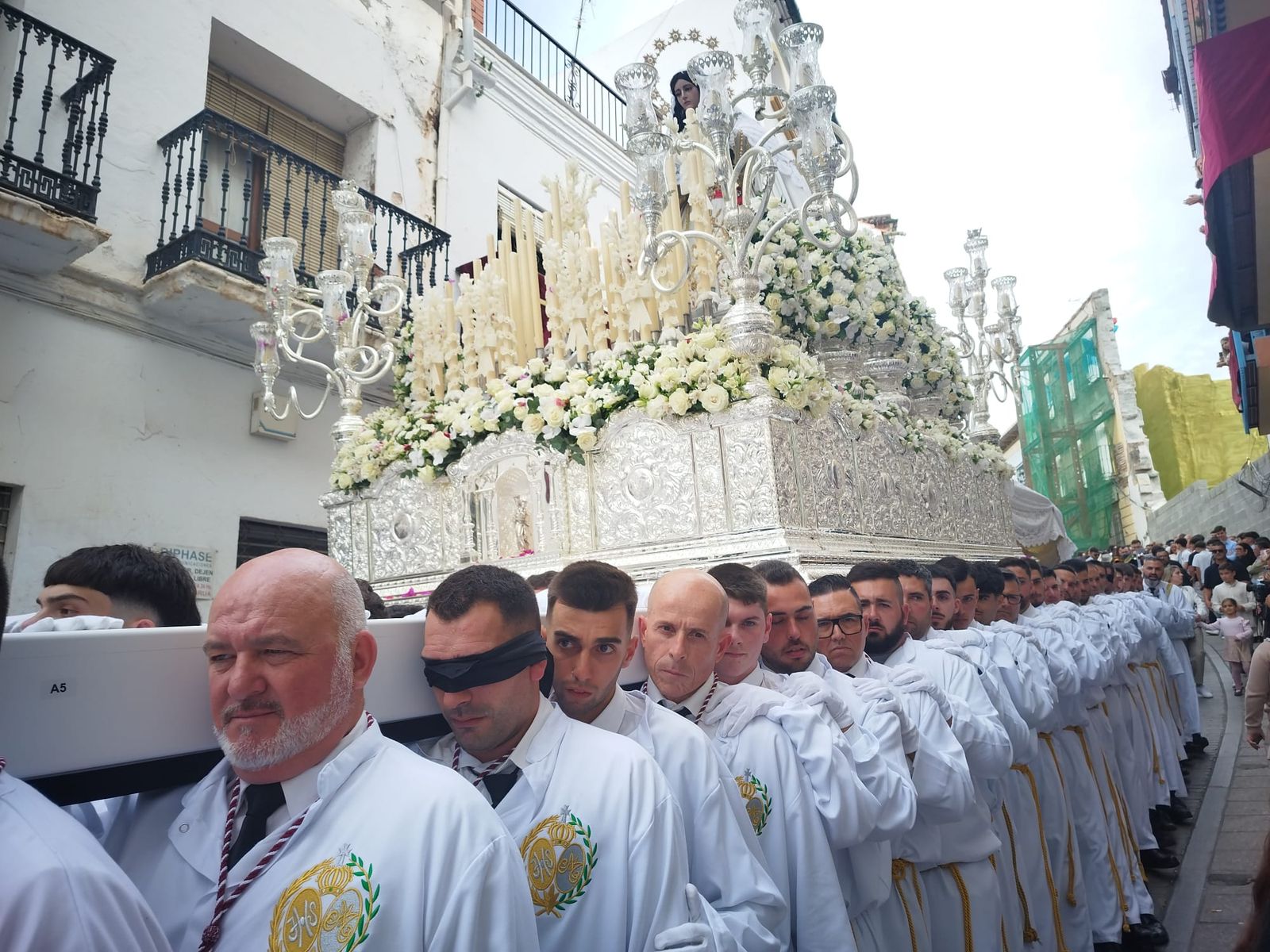 Así ha sido el desfile procesional de Pollinica y Rocío en Vélez-Málaga
