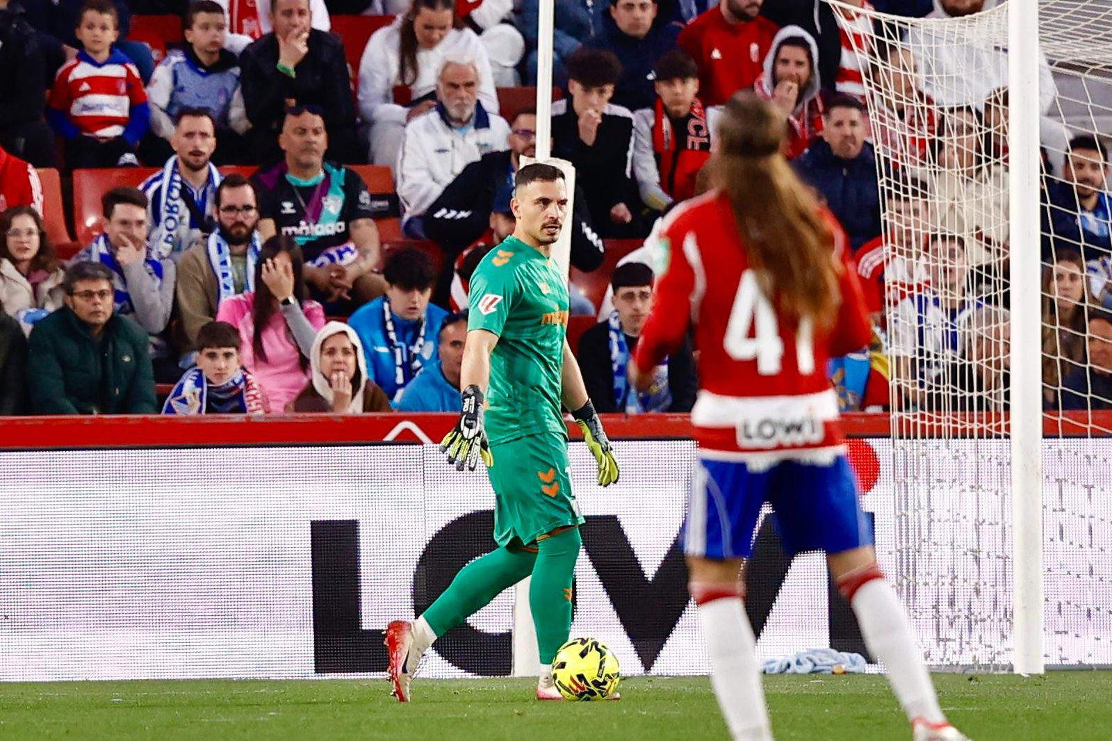 El Granada-Málaga CF, en fotos