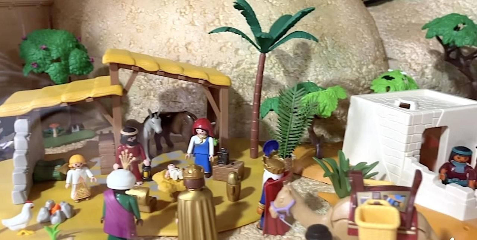 Un Belén donde el portal es una mina