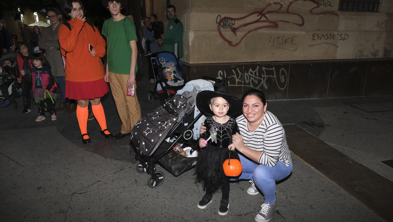 Imágenes de la Noche en Negro de Almería