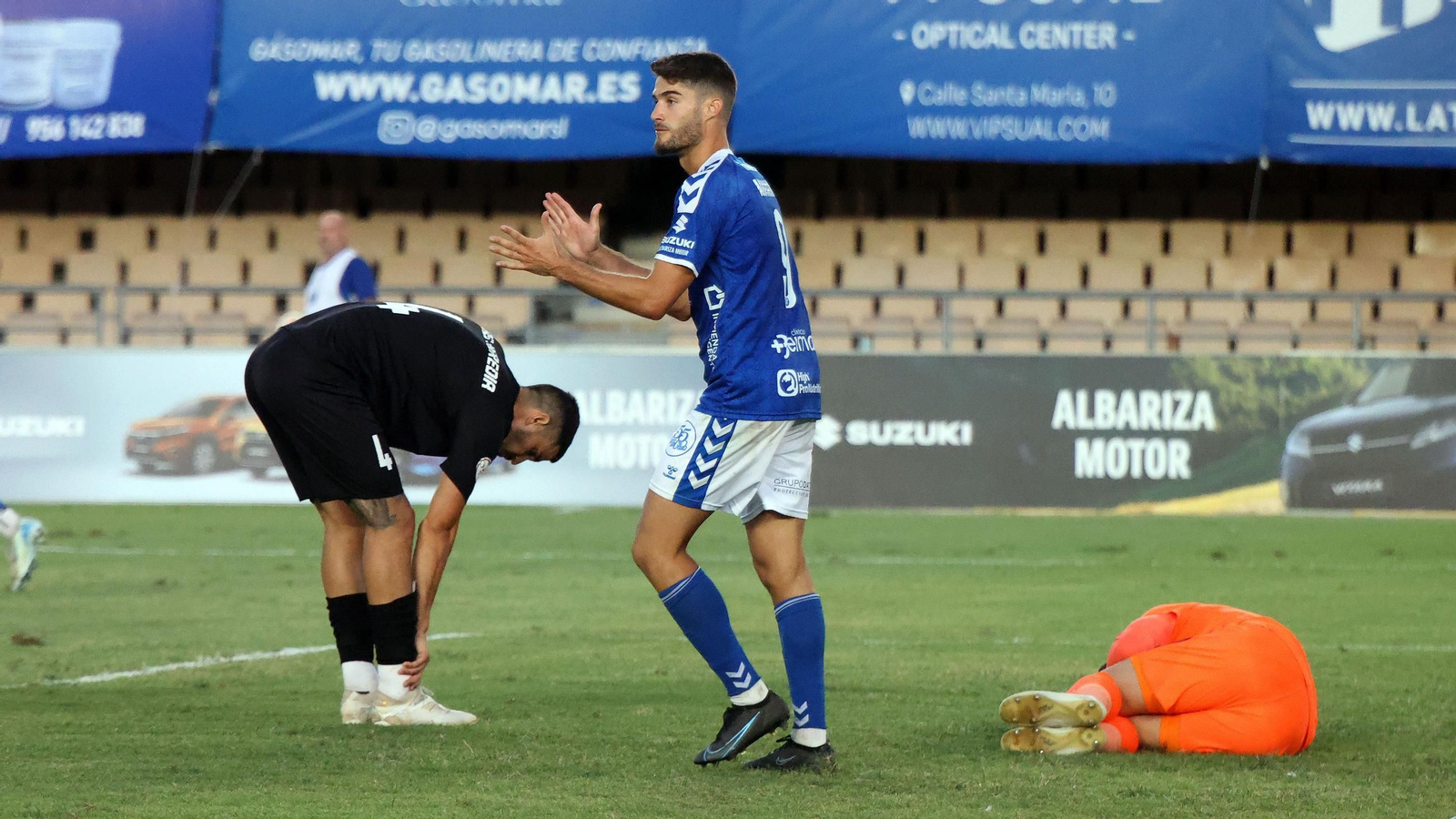 Imágenes del partido entre Xerez DFC y Juventud Torremolinos en Chapín