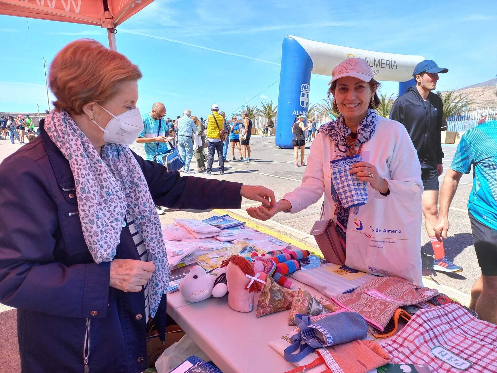 Los participantes colaboraron con la causa con donativos para la ONG Manos Unidas