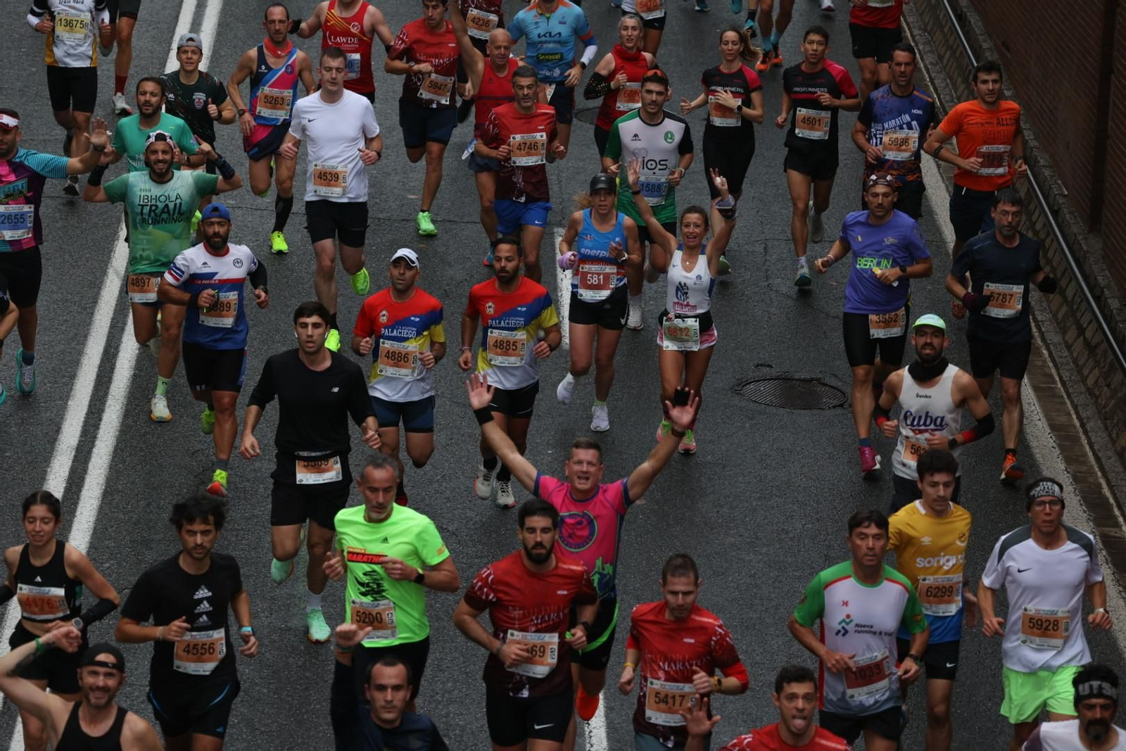 Búscate en la Media Maratón de Sevilla 06