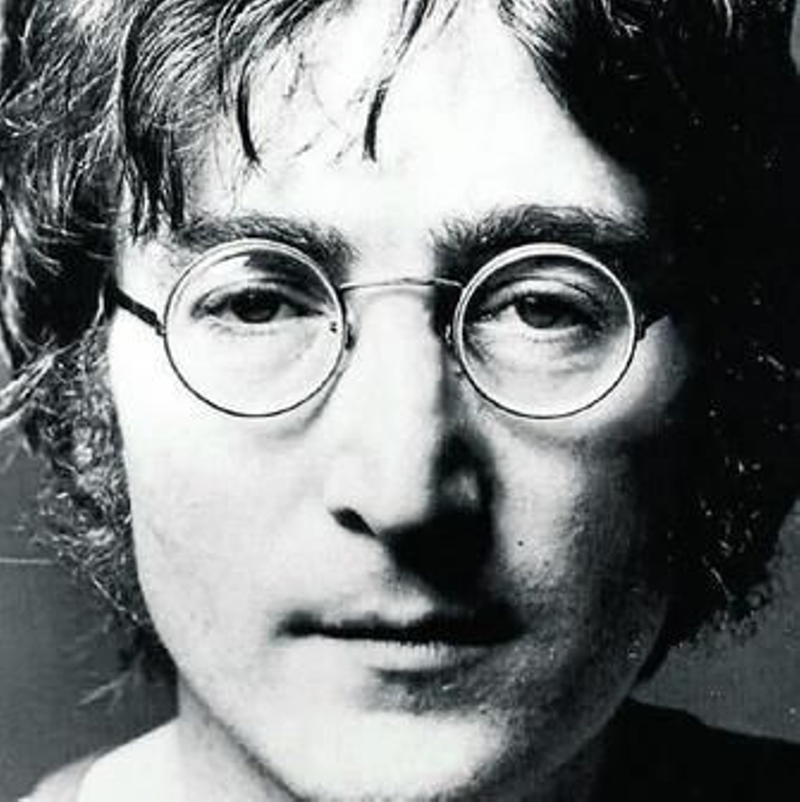 John Lennon (Liverpool, 1940 - Nueva York, 1980), uno de los grandes mitos del pop.