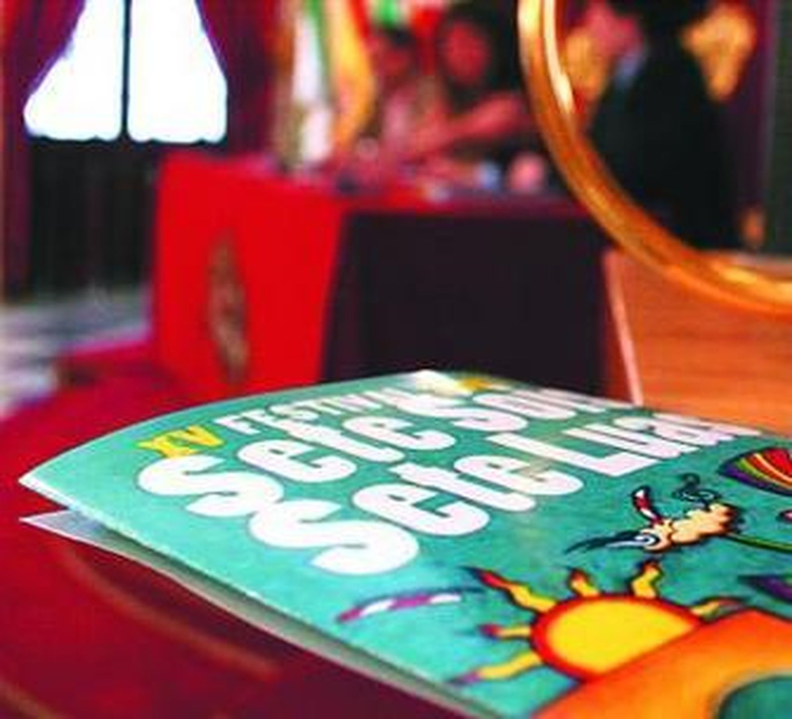 Siete Soles, Siete Lunas en la provincia