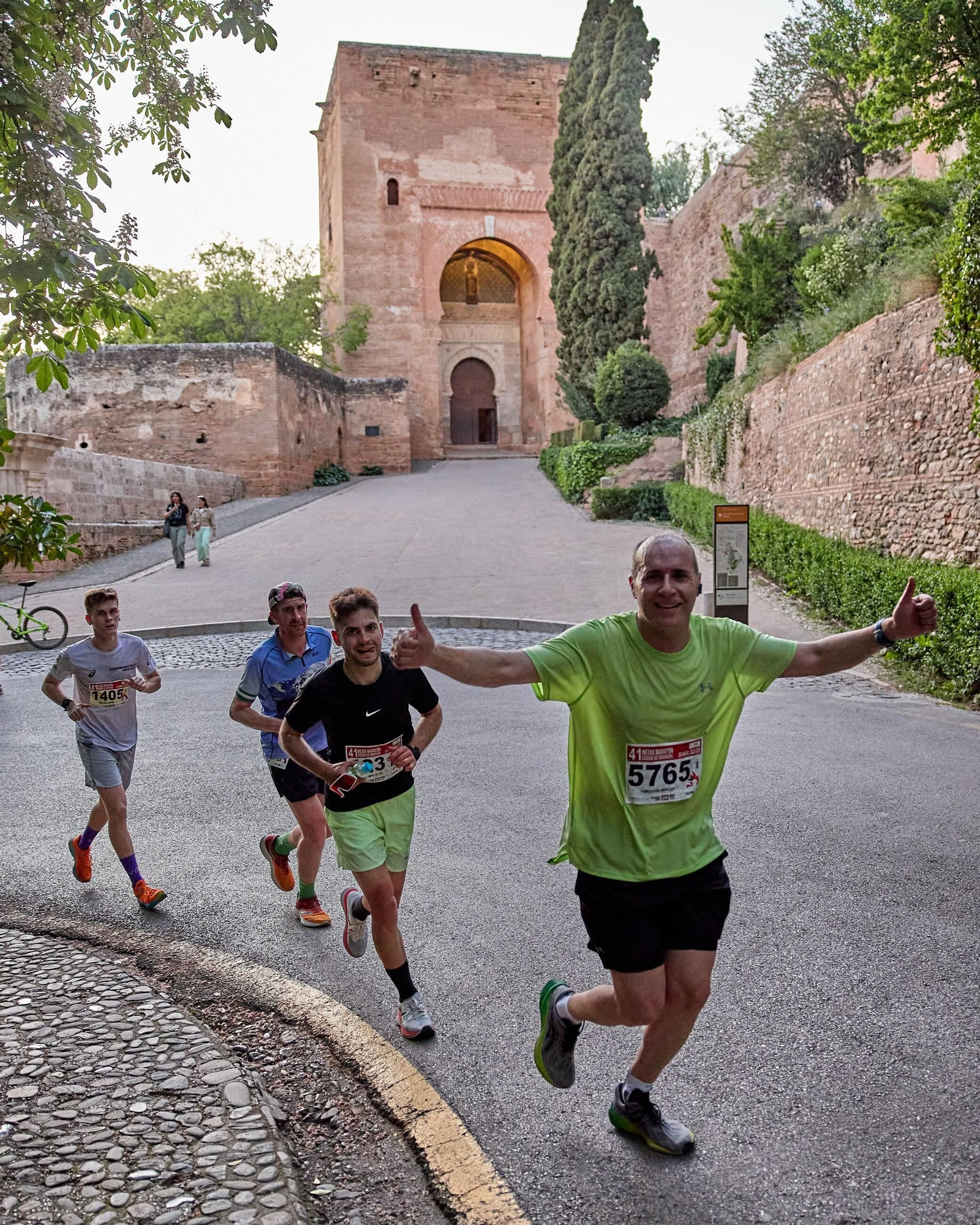 Las mejores imágenes de la Media Maratón Ciudad de Granada 2025