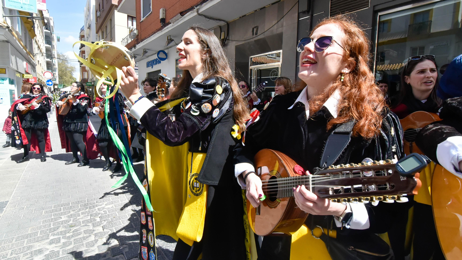 Pasacalles del Certamen de Tunas en Algeciras