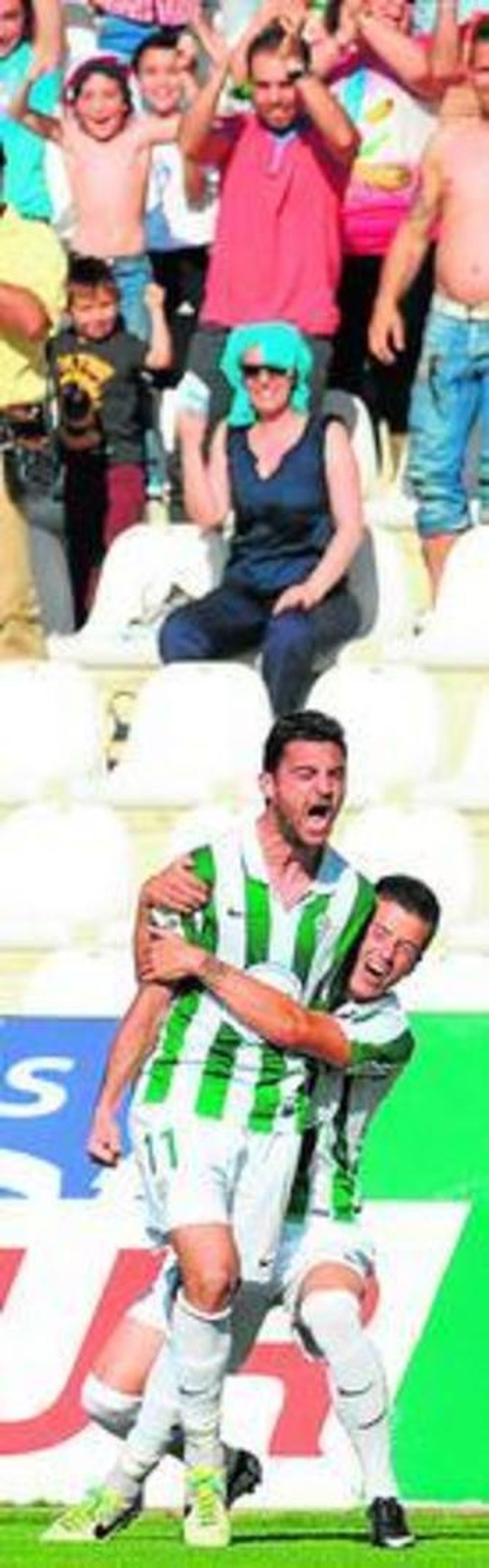Arturo celebra con rabia y junto a Pinillos su gol al Alcorcón.