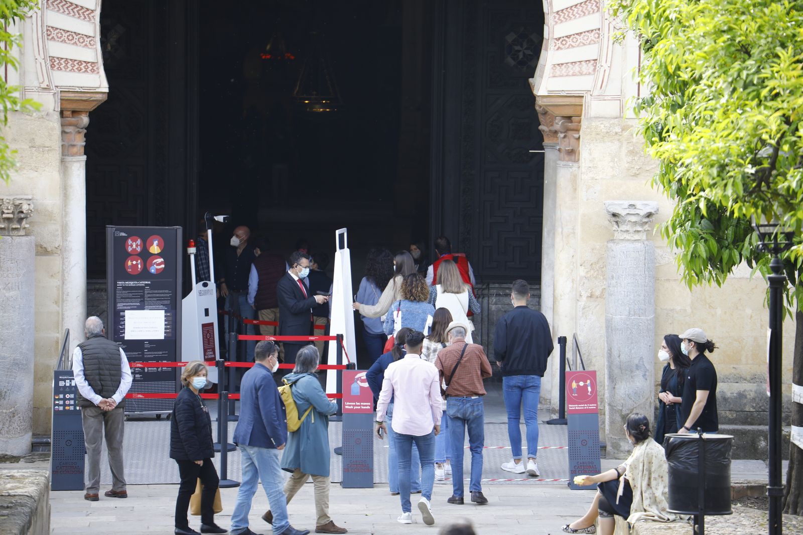 Visitas a la Mezquita Catedral durante los fines de semana, en imágenes