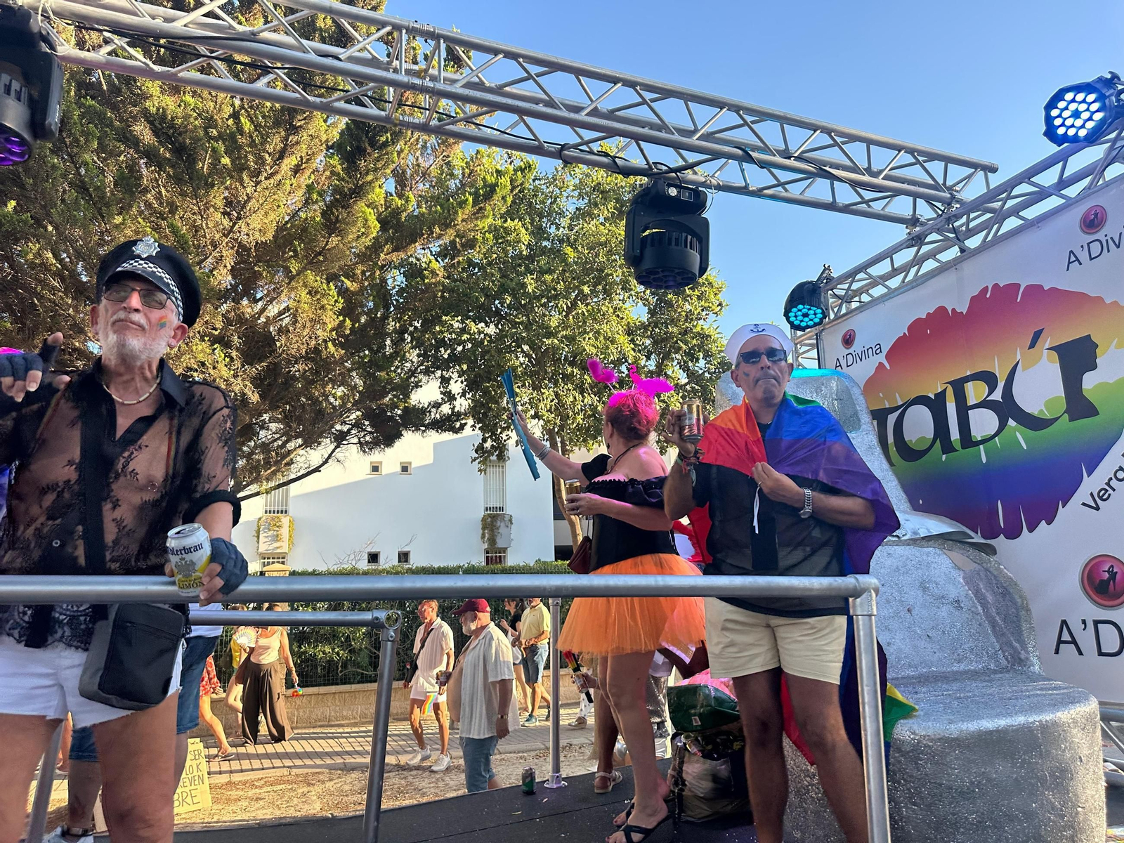 El Gran Desfile del Orgullo de Vera, en imágenes